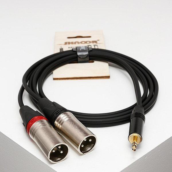 MJ2XM-3m Y-кабель 3,5мм мини-джек - 2 XLRm, 3м, SHNOOR