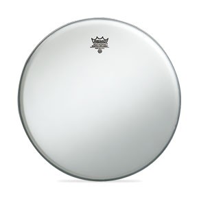 BR-1118-00 AMBASSADOR COATED 18` матовый одиночный пластик для бас-бочки. REMO