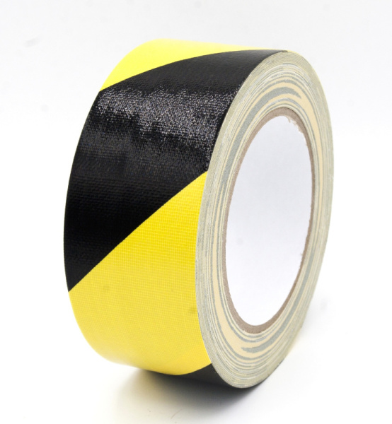UG50/25YB Клейкая лента Gaffer Tape@UTILITY (проф.тейп)50мм/25м, глянцев, желто-черный. DG Solutions
