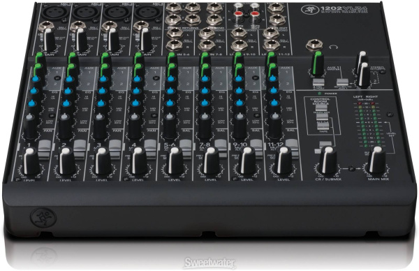 1202 VLZ 4 12-канальный микшер. MACKIE