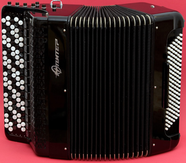 Баян «Юпитер-Люкс»