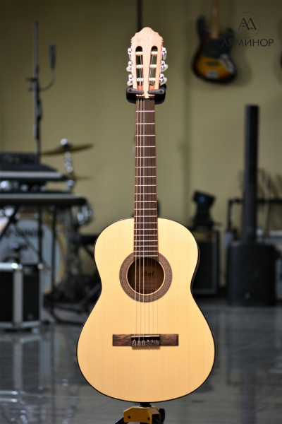 AC70-WBAG-OP Classic Series Классическая гитара с чехлом, размер 3/4, матовая. Cort