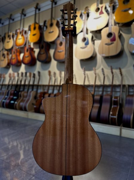 MC-48C-CE Standard Series Классическая гитара, с вырезом, со звукоснимателем, Martinez