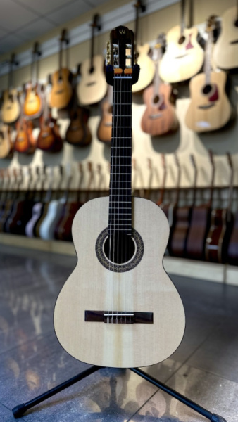 Lantana CL S N Классическая гитара, NewTone (Сделано в России)