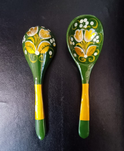 LHNP-GR Деревянная ложка (салатная), роспись хохлома, цвет зеленый, Народные промыслы