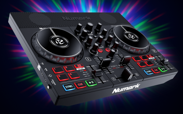 PARTYMIX LIVE DJ-контроллер в комплекте ПО Serato. NUMARK 