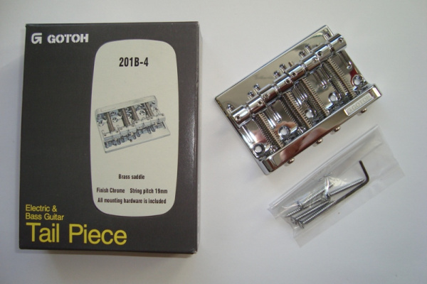 201B-4 C бридж басовый, 4-х струнный, хром. Gotoh (Made in Japan)