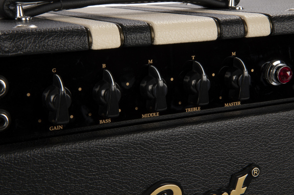 CMV15H-EU Усилитель гитарный, ламповый, 15Вт, Cort