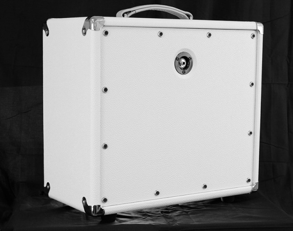 AMT-cab-112 Кабинет-корпус гитарный, без динамика, AMT Electronics