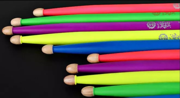 10101003009 Fluorescent Series 7A Барабанные палочки, желтые, орех гикори, HUN