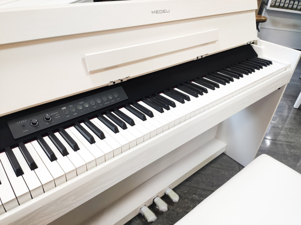 CP203-WH Цифровое пианино, белое, Medeli